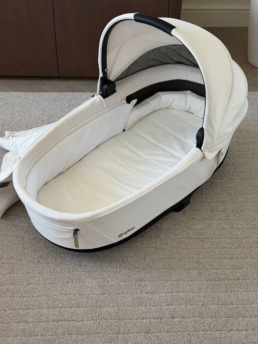 Продаю люльку от коляски Cybex 2 в 1