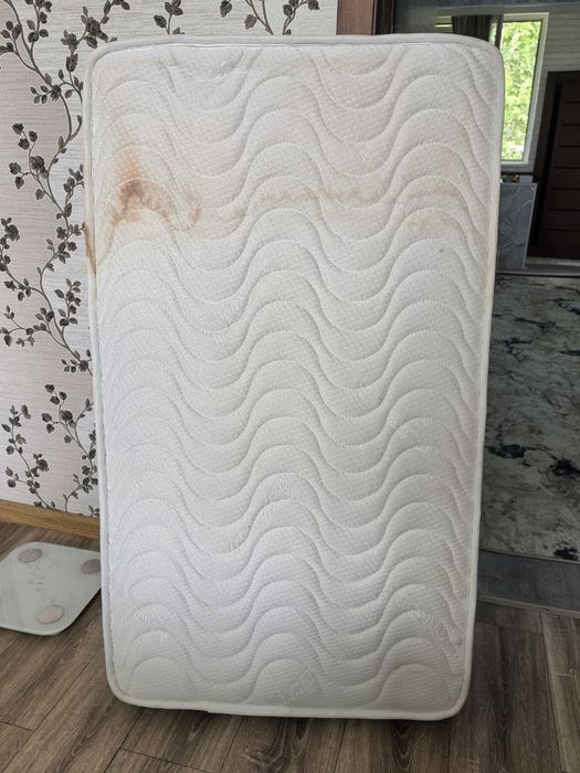 Продаётся матрас