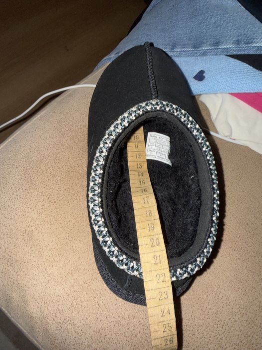 Чисто нови UGG зимно сабо за деца
