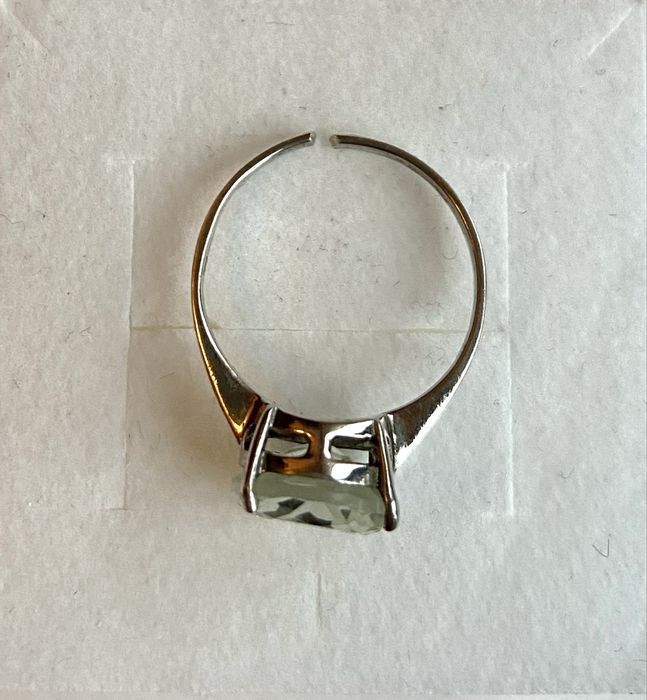 Inel din argint solitar cu ametist verde