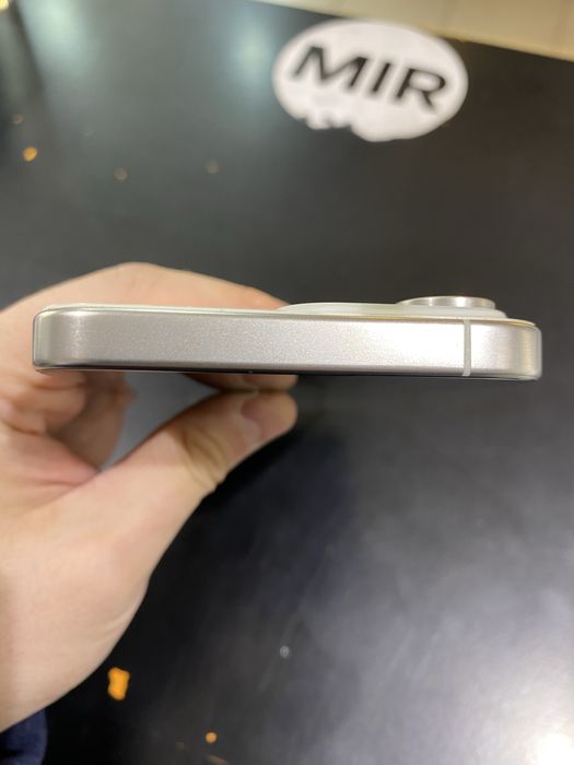 Продаю 15 Pro Max 256