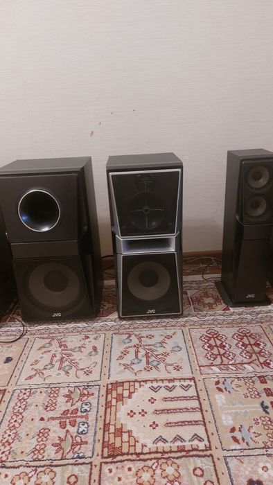 Музыкальный центр