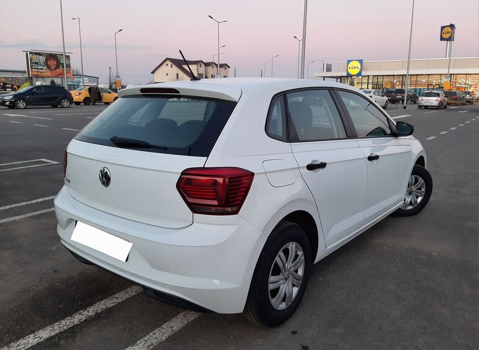 Volkswagen POLO motor 1.0 Benzina 80 CP, E6, TVA DEDUCTIBIL, KM REALI!