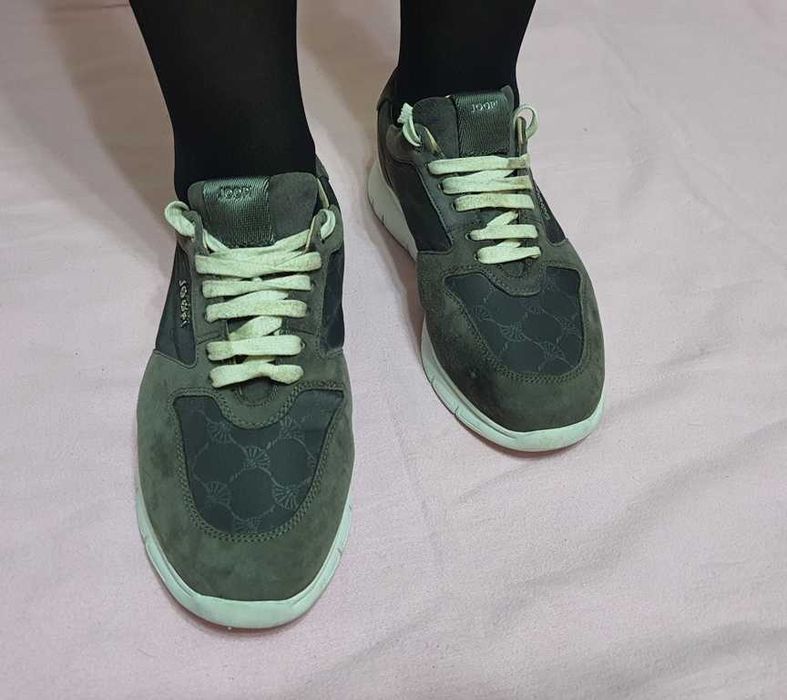 Adidasi full piele de la JOOP marimea 39