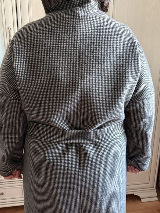 женское длинное пальто