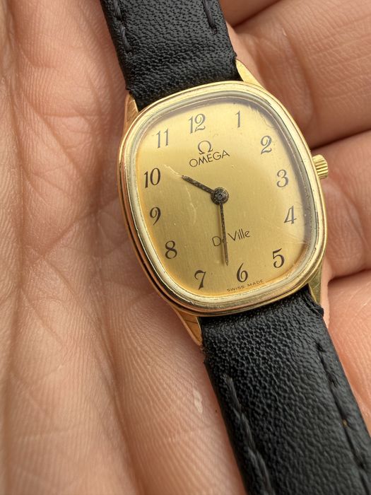 Ceas omega De Ville