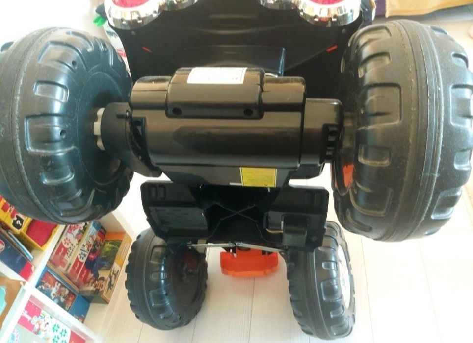 ATV electric suporta pana la 35 kg