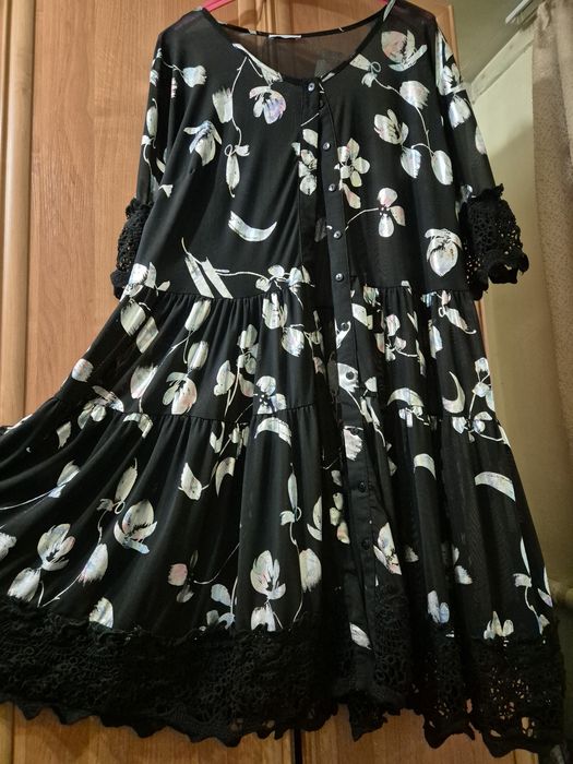 красивые ковты,платья.