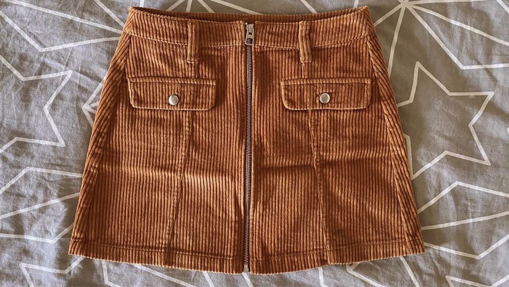 Anunt cu mai multe articole vestimentare! noi