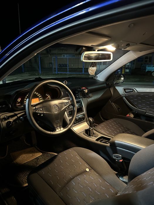 Mercedes c class 180