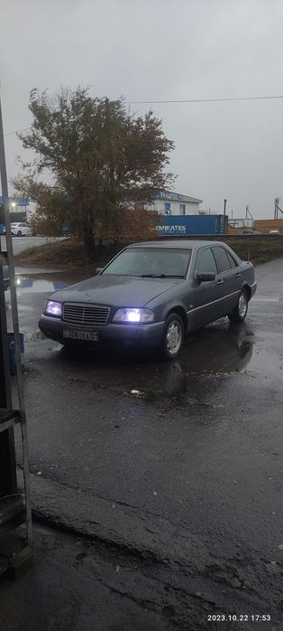 Продам w202 японец