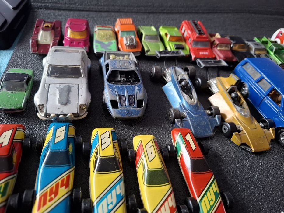 Лот метални колички - Matchbox,Hotwheels ,CCCR