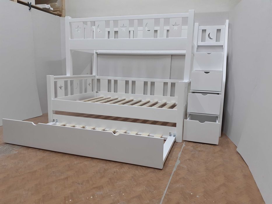 TRANSPORT GRATUIT.Pat etajat din lemn masiv.Cod 3519