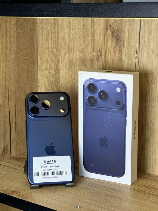 айфон 17 про синий е сим 28-цикл