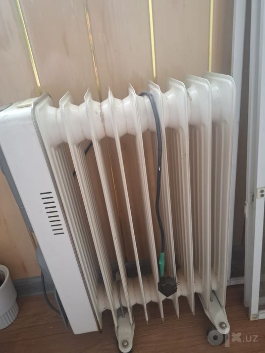 Продается Масляный Обогреватель, но когда включается не работает,