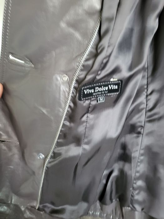 Продам кожаную куртку