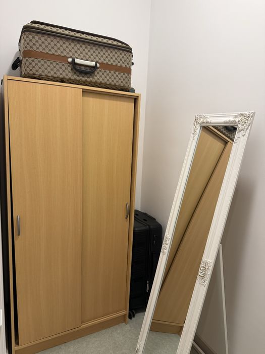 Camera birou/bussines  €100