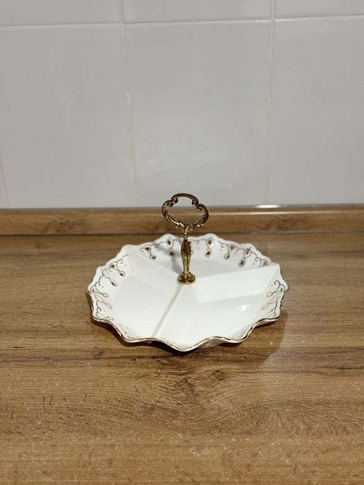 Посуда комплект на кухня