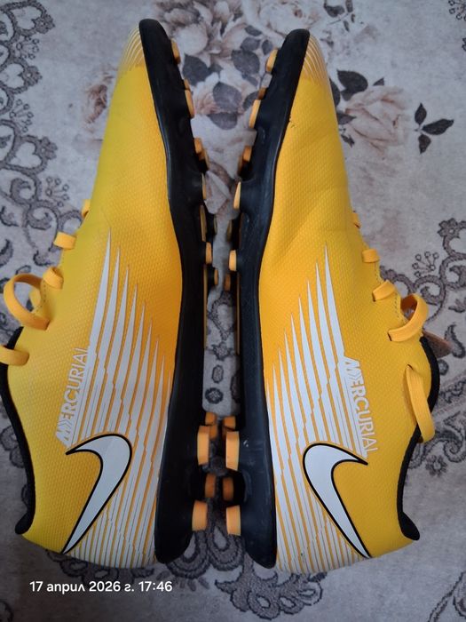 Бутонки Nike Mercurial номер 43 (27.5 см.)