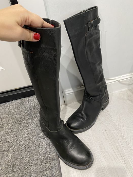 Продам женские сапоги и ботинки зима/весна