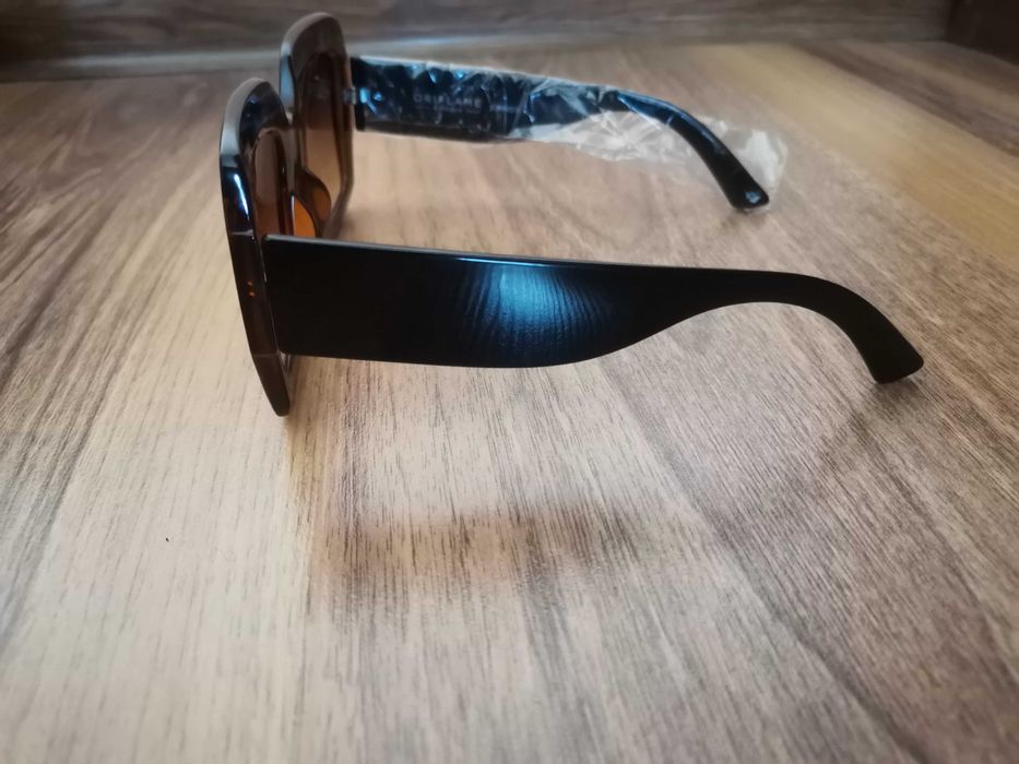 Модни слънчеви очила