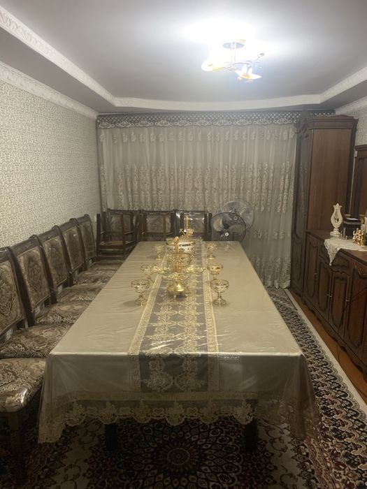 Uy sotiladi 2 xonali 3 xona qilingan Qo’shimchalari bor