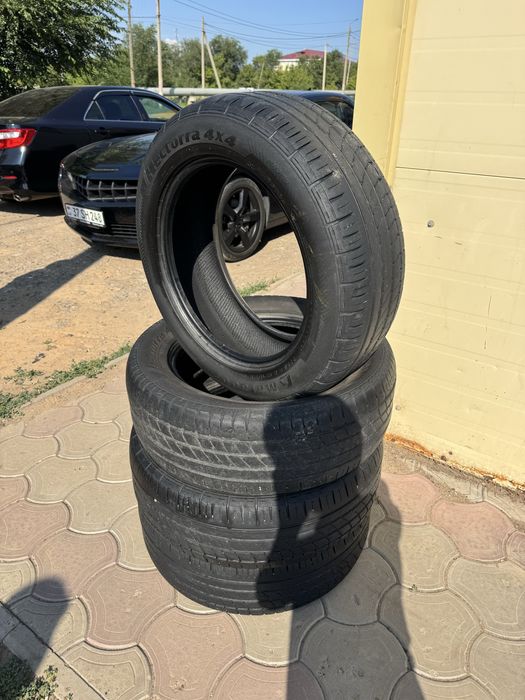 Продам шина 18 размер