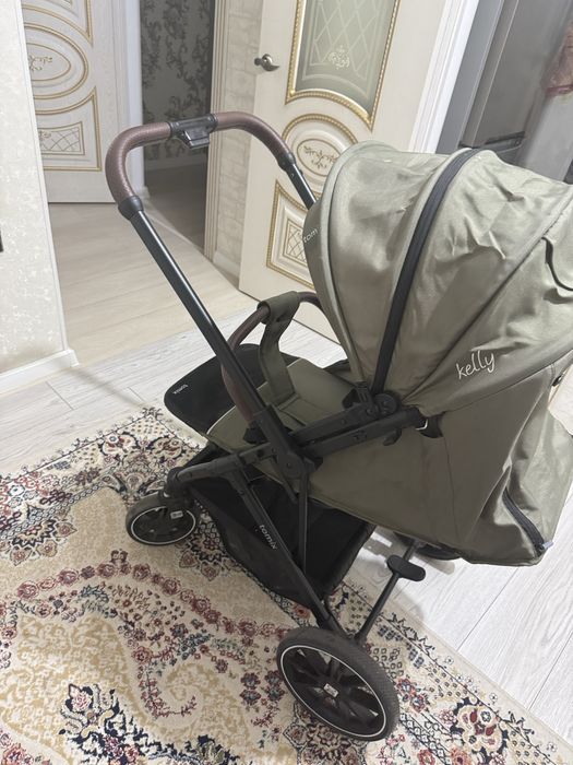 Продается Коляска детская прогулочная