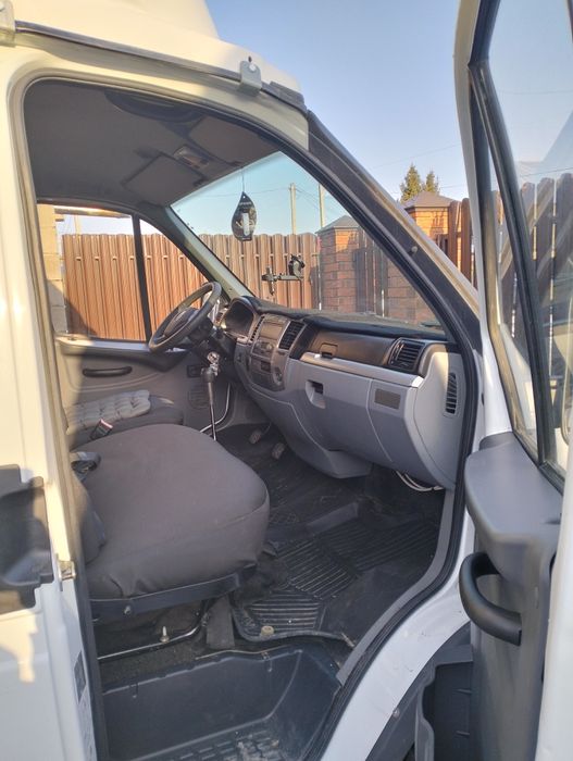 Газель бизнес  уневерсал