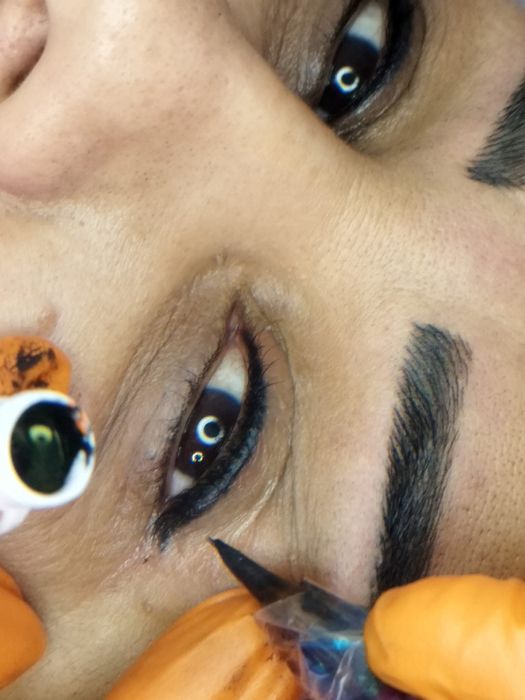 400 RON ședința de micropigmentare