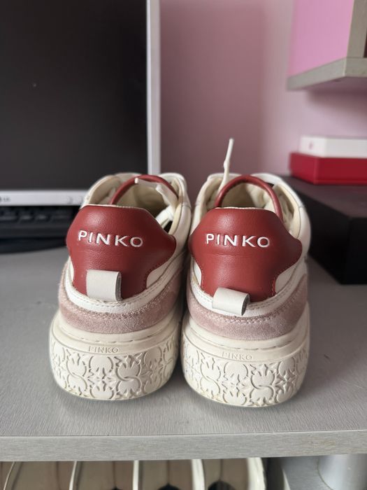 Оригинални Сникърси Pinko
