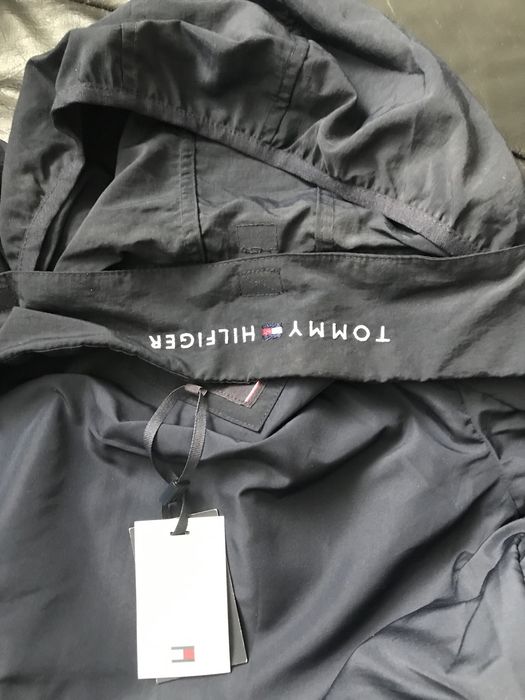 Jacheta baieti Tommy Hilfiger noua