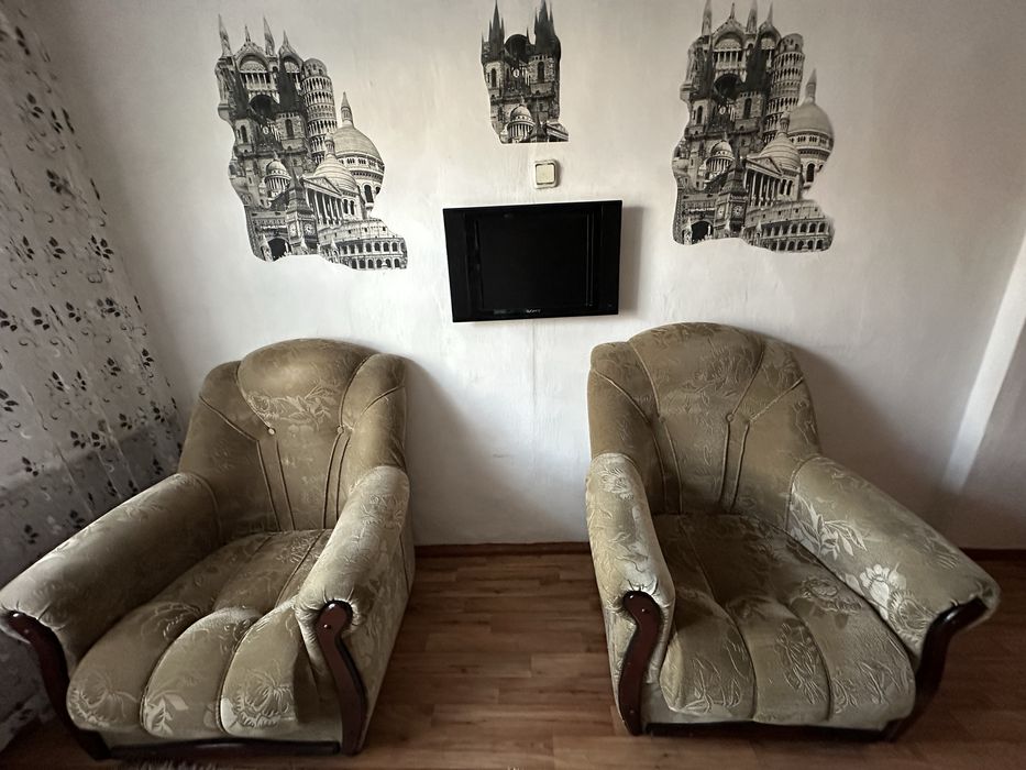 Продам мебель дешево б/у