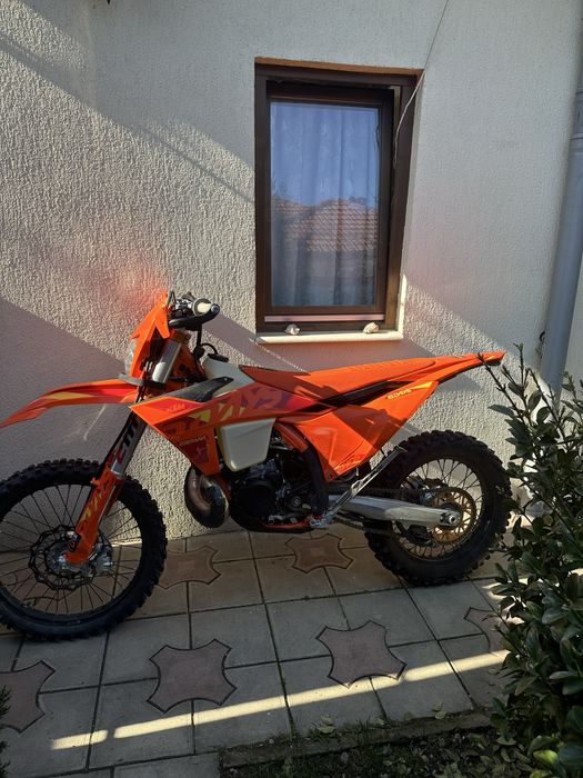 KTM exc 300 Tbi SixDays 2025 37h