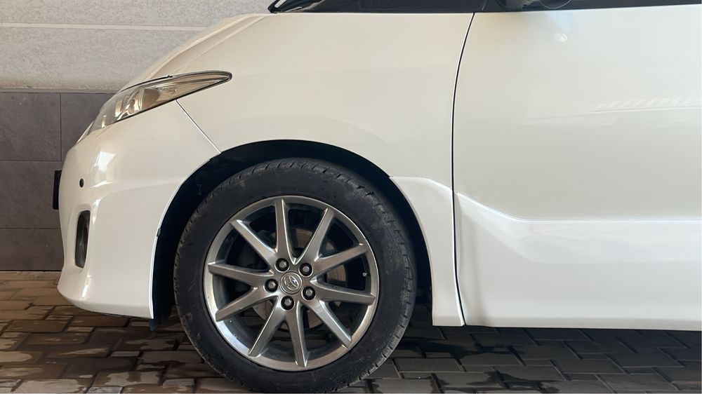 Диски R18 Estima