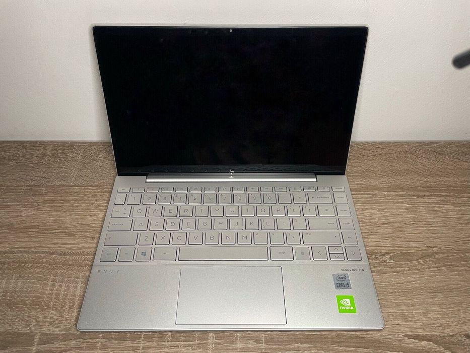 HP ENVY 13, Intel Core i5-10210U, 1.6GHz, 256GB SSD 8GB RAM 2Gb MX 350