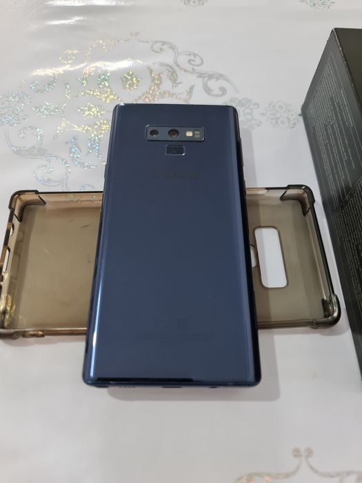 Продам смартфон Samsung