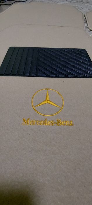 Продам полики мерседес