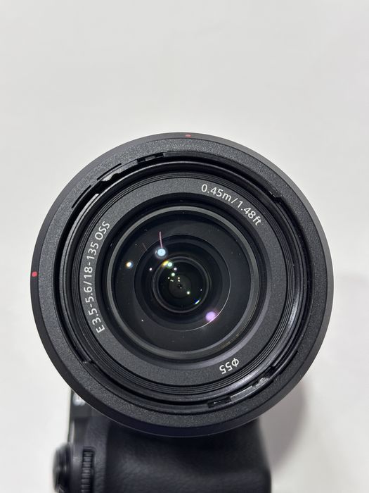 Sony a6700 kit 18-135 f/3.5-5.6