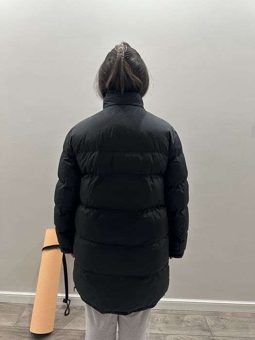 Продам куртку за 8,000