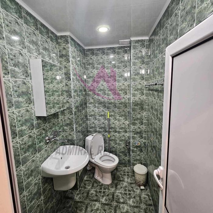 Дава се под наем Двустаен апартамент в Варна, Център - 64 кв.м за 523.26 € - Снимка #5