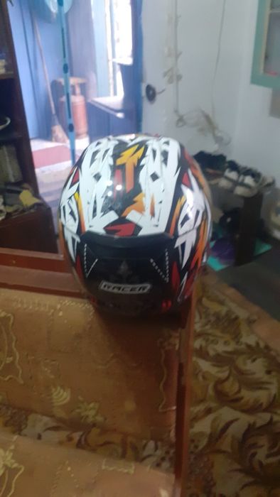 Продам каску на скутер