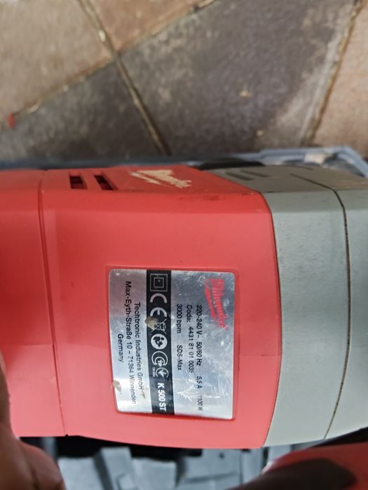 Demolator MILWACKEE  K 500 ST că nou