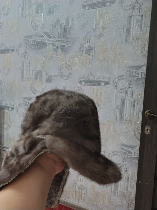 Шапки норковые в отличном состоянии