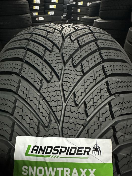 Нови Зимни Гуми LANDSPIDER SNOWTRAXX H/P 235/45R18 98V XL БОРД 2354518