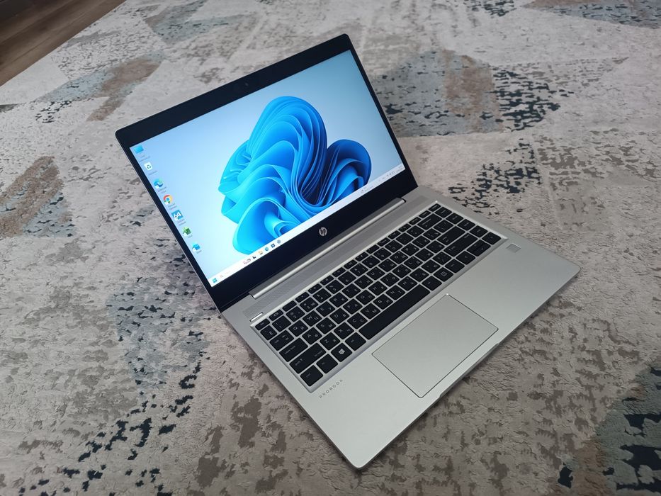 Мощный core i5-10 поколения с SSD, Full HD ноутбук HP