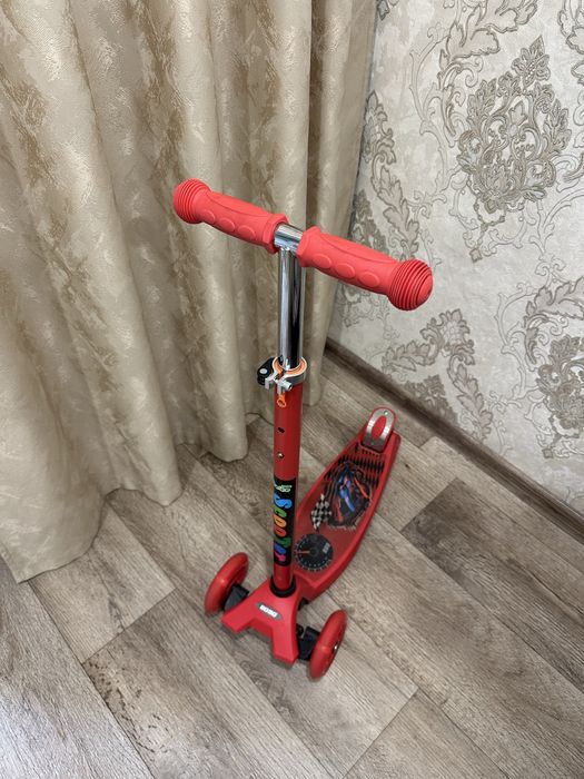 Продом, детский самокат!