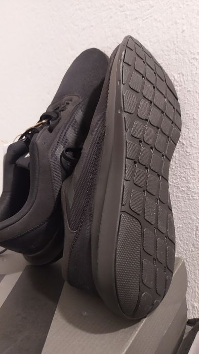 Маратонки Адидас