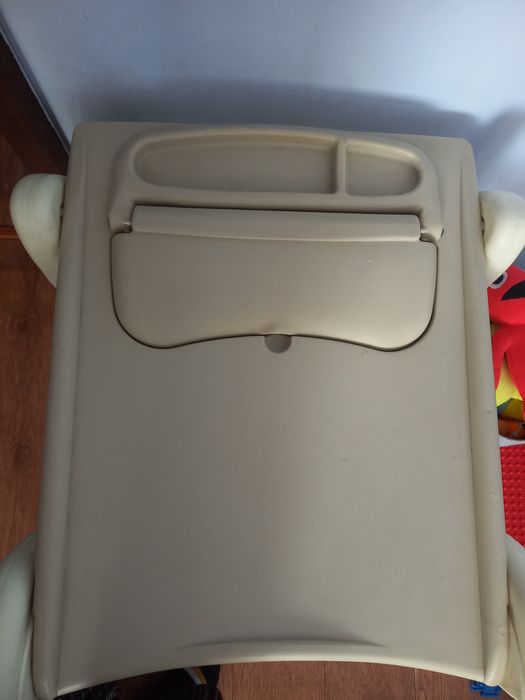 Стол детский письменный