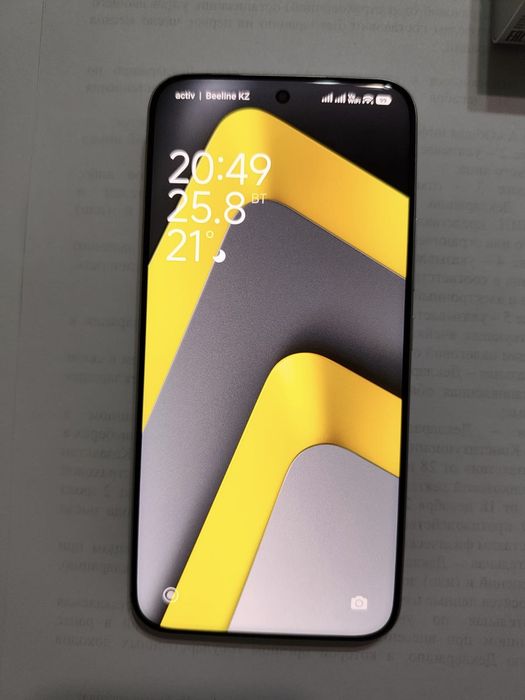 Продам смартфон Poco M8 Pro 5G.